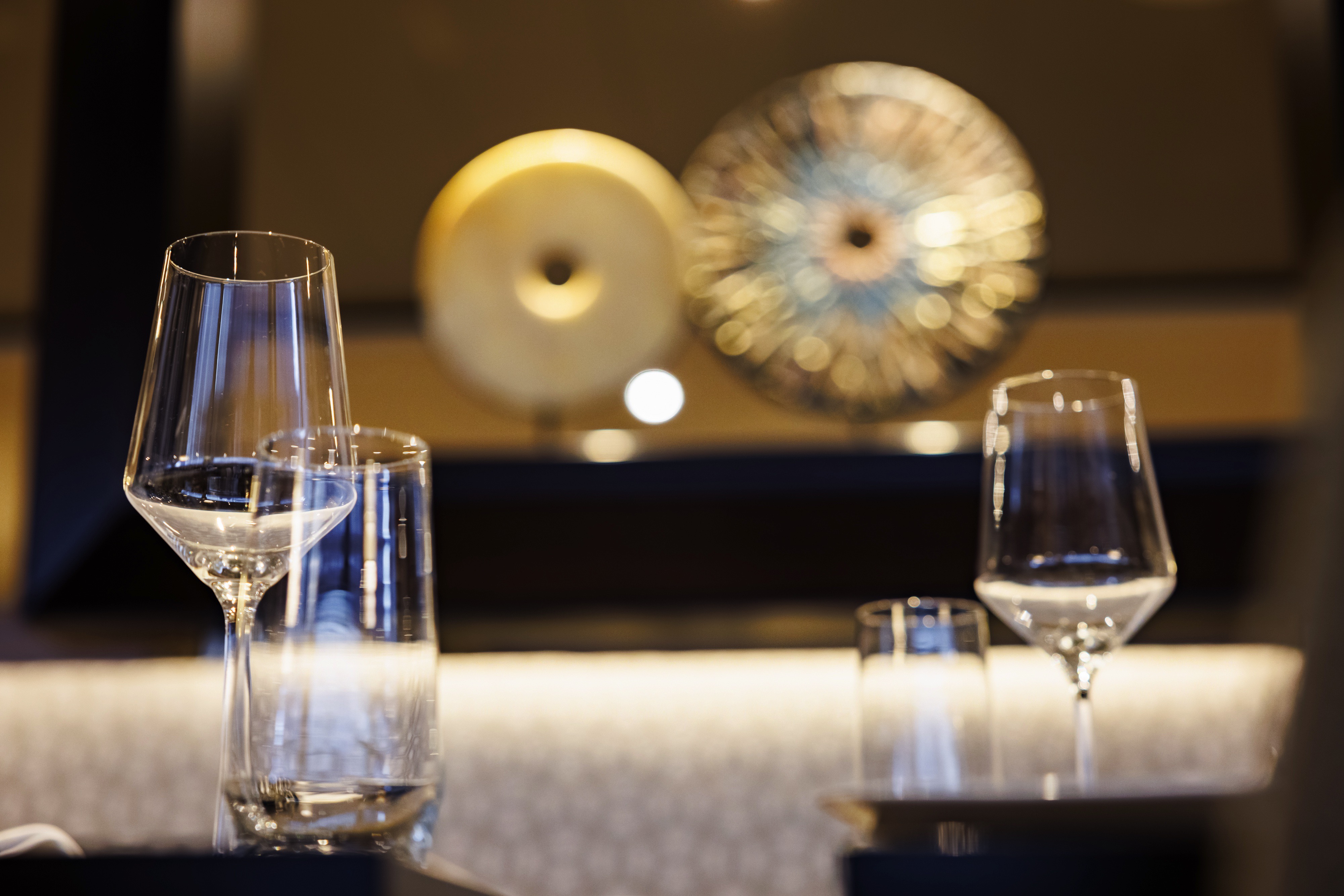 Avalon Illumination - Panorama Bistro